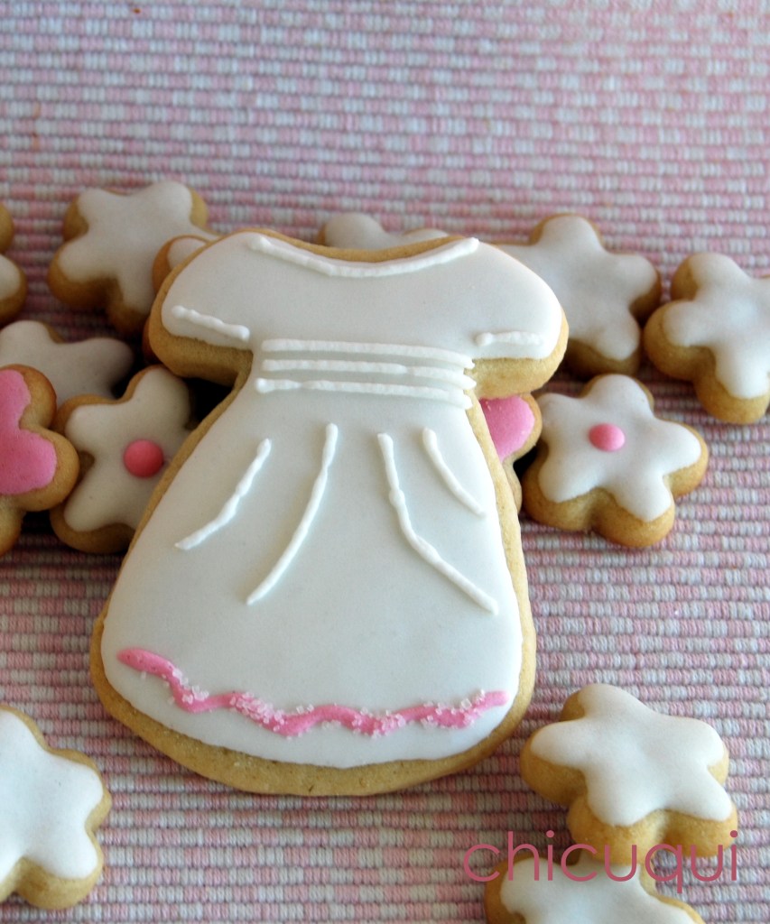 Comunión galletas decoradas vestidito niña chicuqui.com