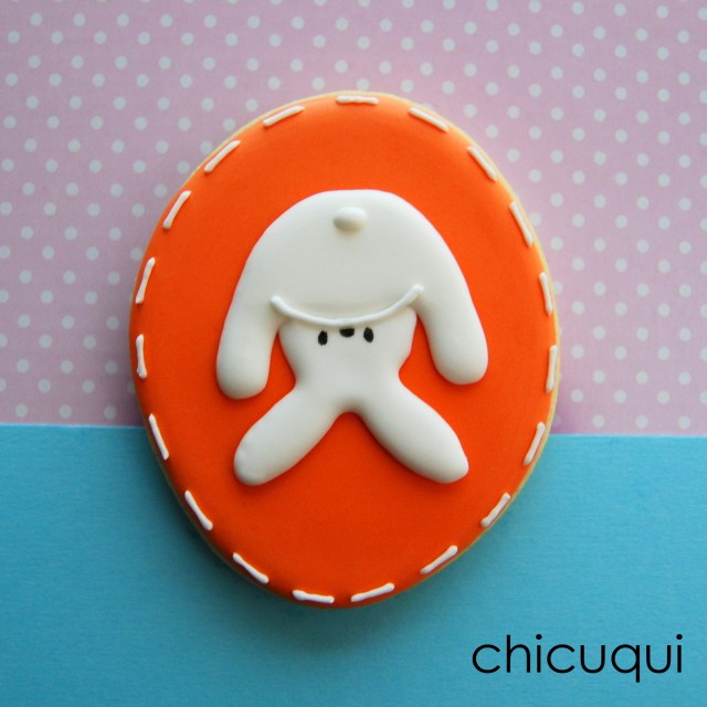 Conejitos de Pascua Easter bunny galletas decoradas chicuqui.com