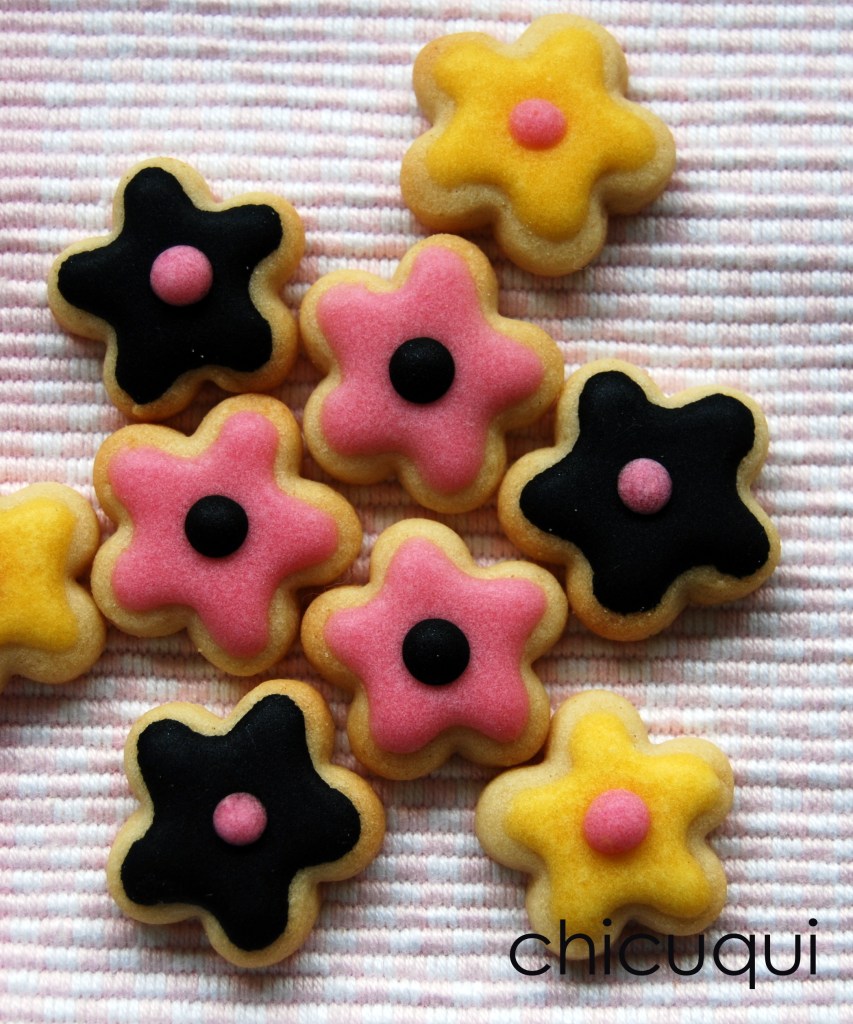 Flores pequeñas primavera decoradas chicuqui.com