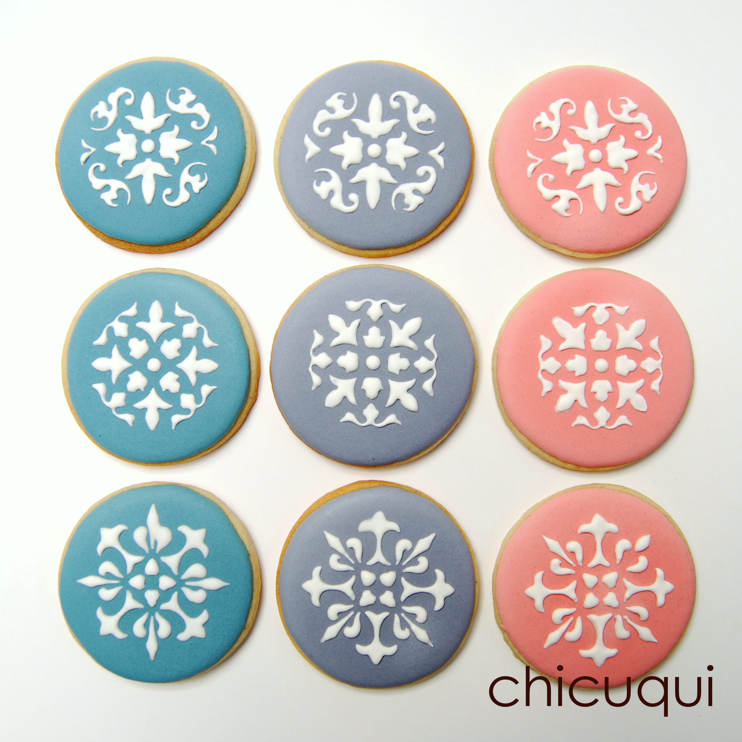 Galletas decoradas con stencils decorated cookies chicuqui.com