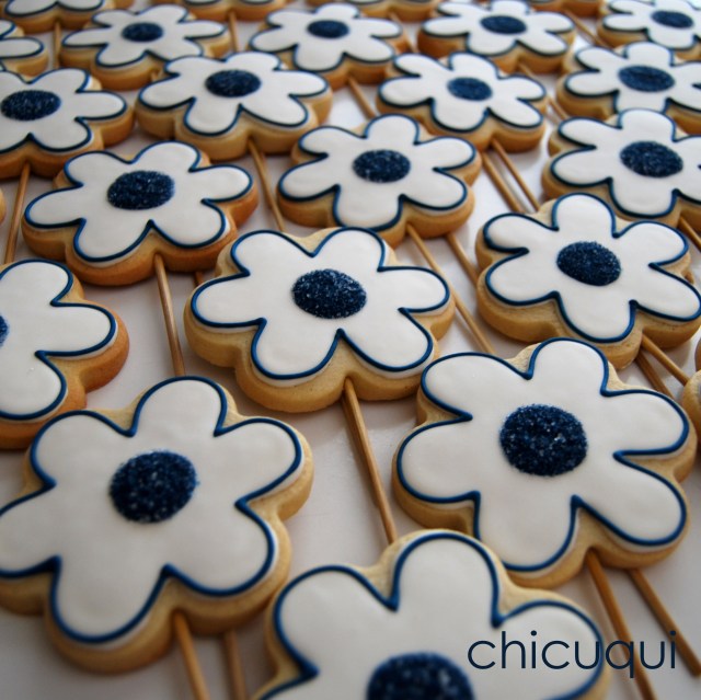 Comunión niño flores galletas decoradas chicuqui.com
