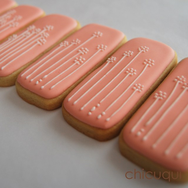 Flores primavera rosas en galletas decoradas chicuqui.com
