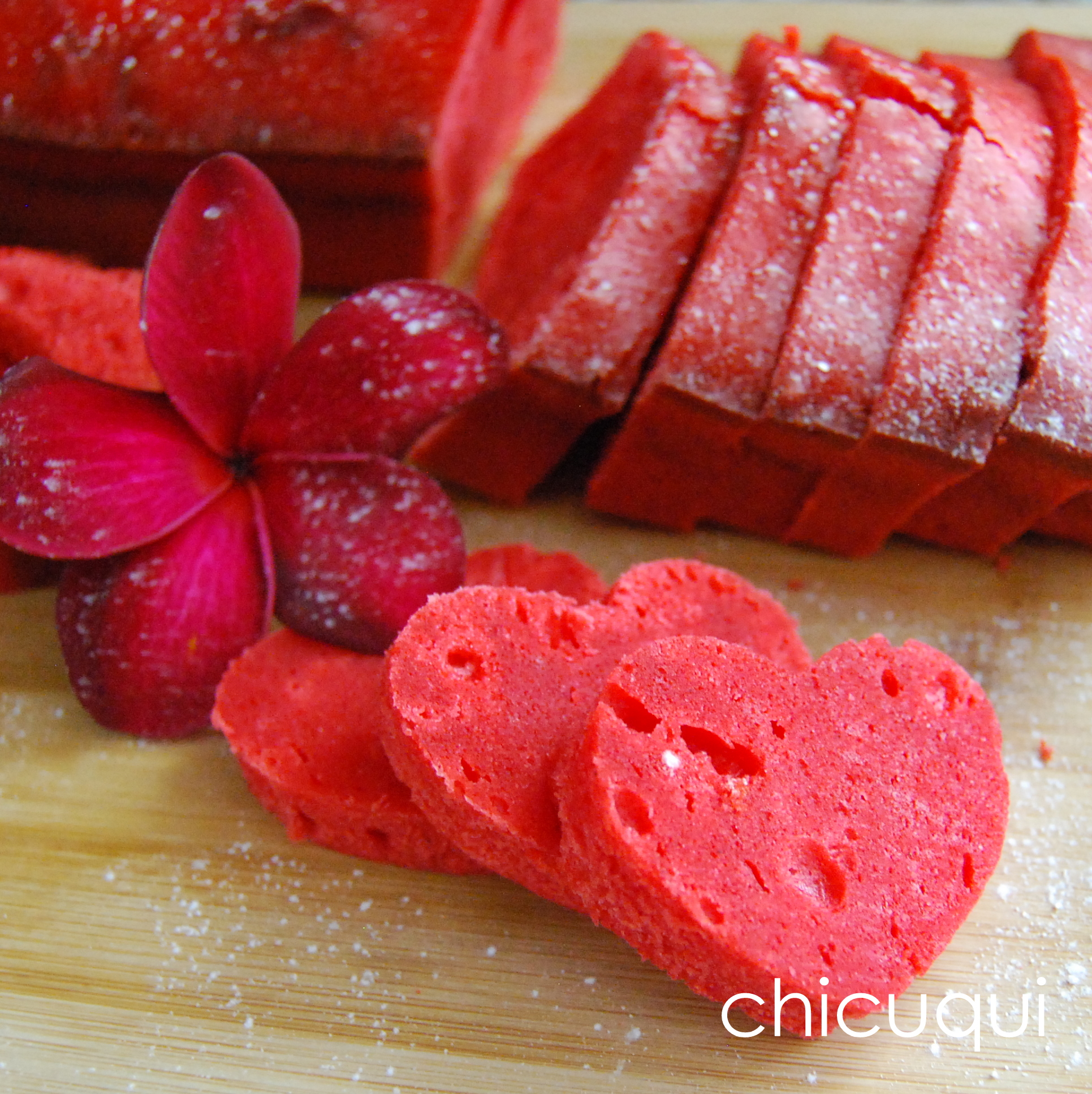 receta de bizcocho de yogur para San Valentín chicuqui.com